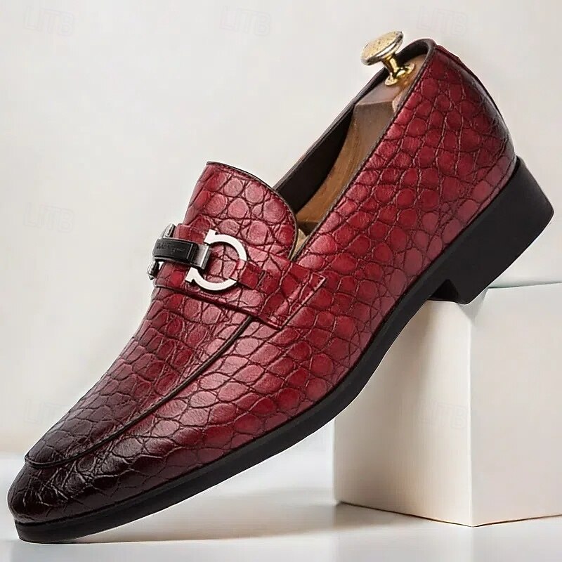 Men's Red Crocodile-Embossed Faux Leather Loafers – Luxury Slip-On Shoes with Sleek Metal Buckle Accent for Formal and Business Wear