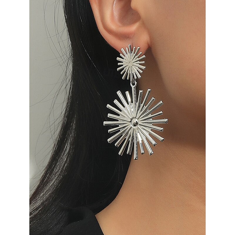 Women's Gold Sunburst Statement Earrings – Bold Geometric Drop Earrings for Parties, Weddings, and Special Occasions2