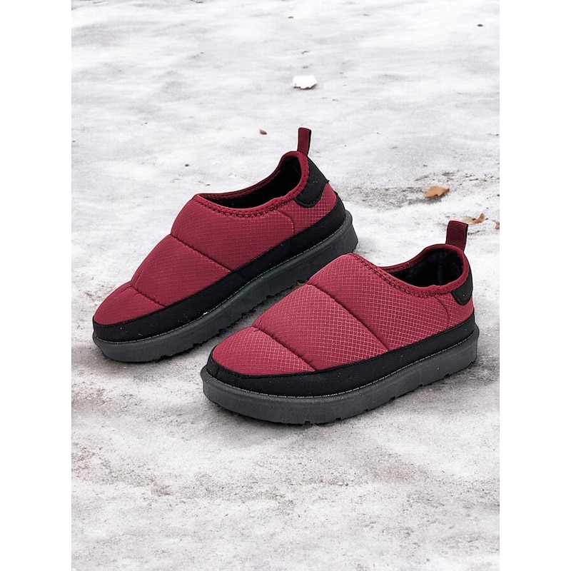 Women's Red Quilted Winter Slippers with Non-Slip Sole – Warm Indoor and Outdoor Slip-On Shoes for Cold Weather2