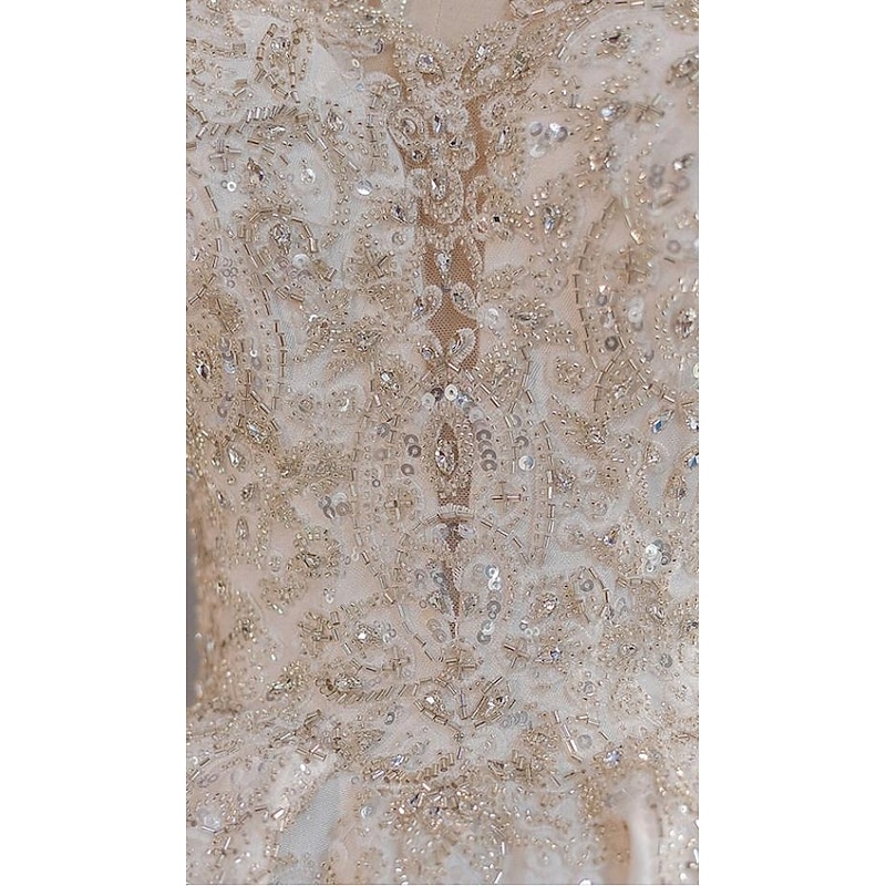 Wedding Dresses Ball Gown Off Shoulder Cap Sleeve Court Train Satin Bridal Gowns With Ruched Solid Color4