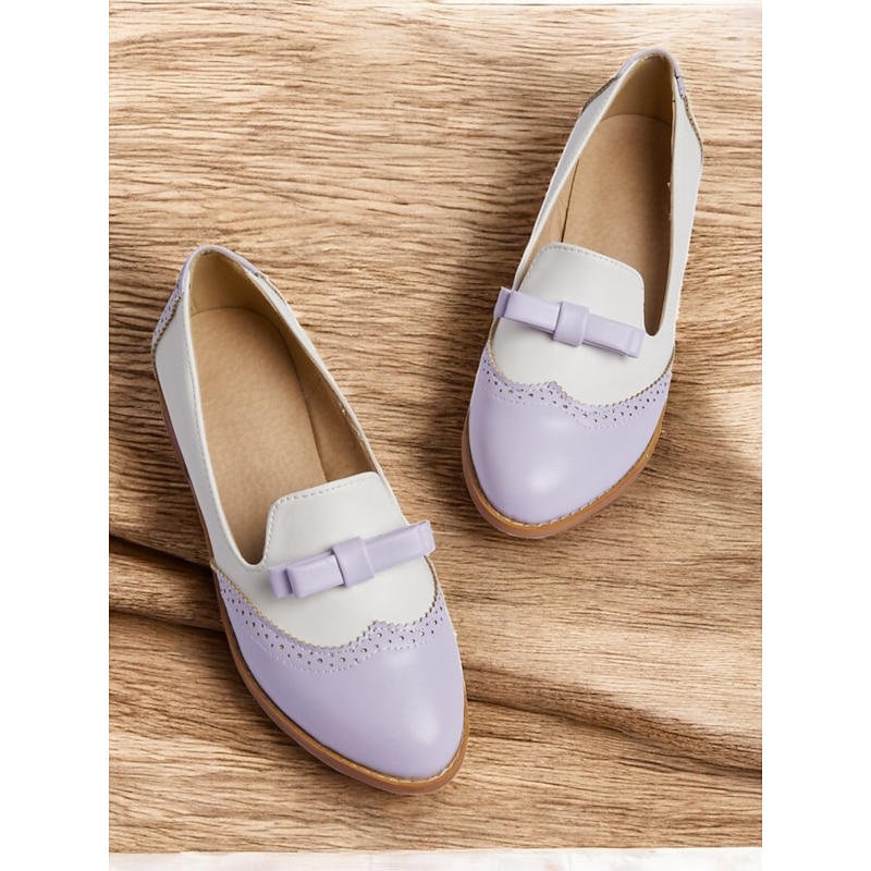 Women's Vintage Two-Tone Loafers with Bow Accent, Elegant Brogue Detailing, Comfortable Flat Shoes for Casual and Office Wear4