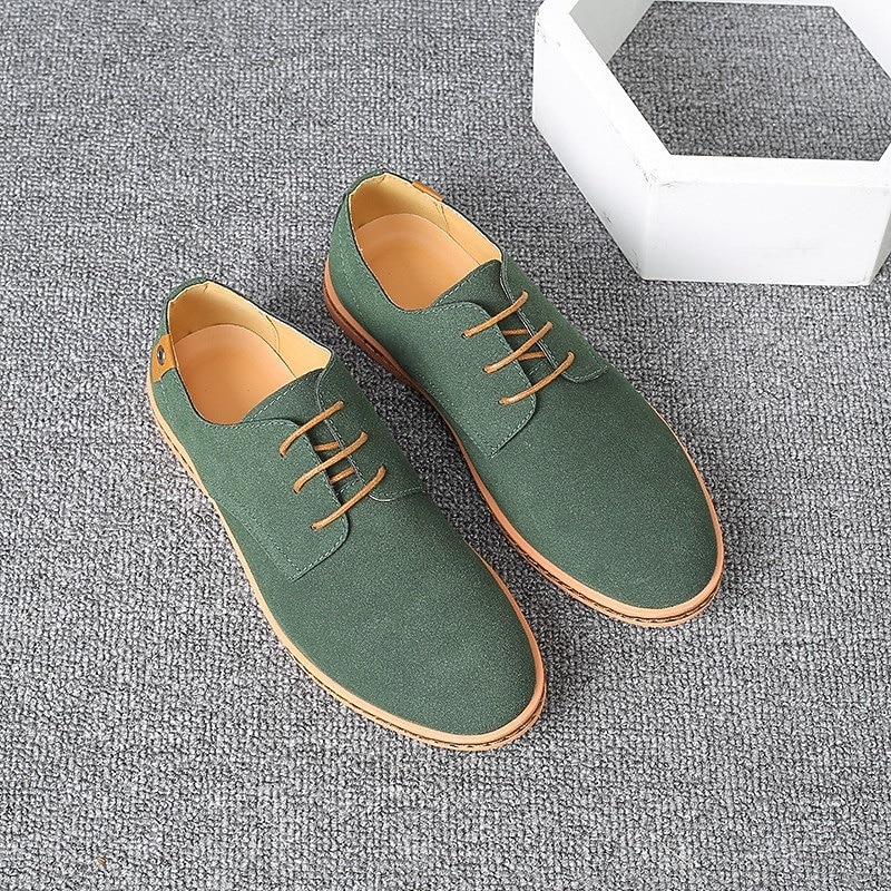 Men's Casual Green Suede Oxford Shoes – Lace-Up Design with Contrast Sole, Comfortable Everyday Footwear for Smart-Casual Style4