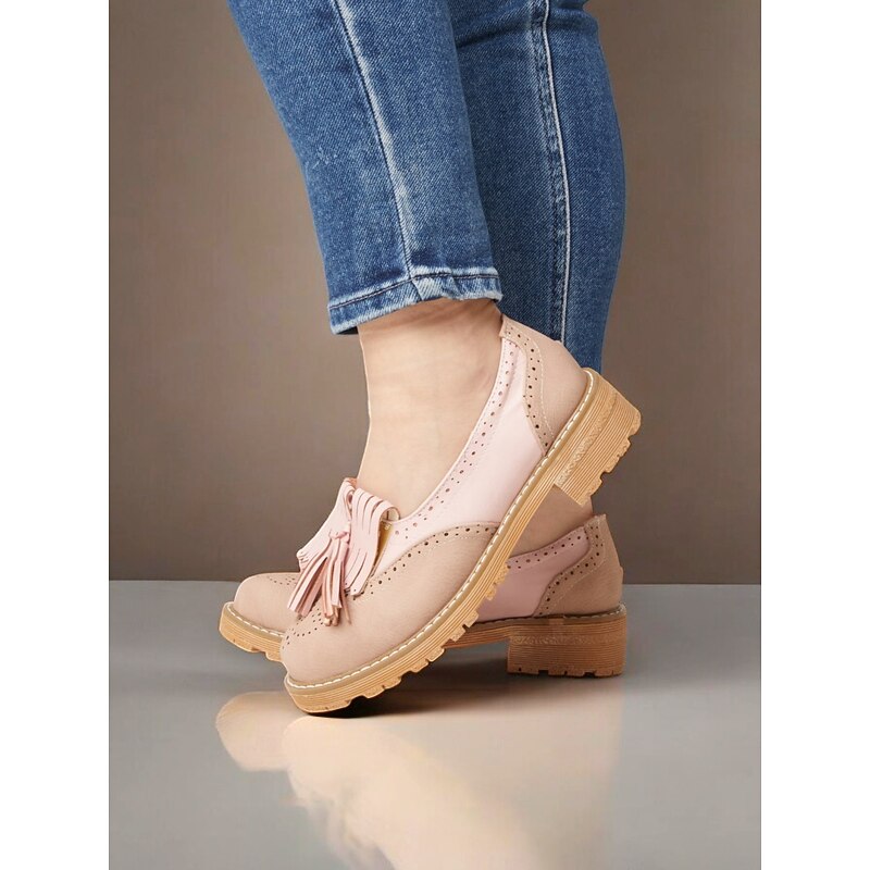 Women's Pink Tassel Loafers with Brogue Detailing and Chunky Sole – Vintage-Style Casual Shoes for Everyday Wear4
