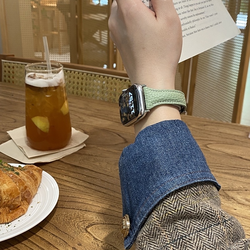 Leather Band Compatible with Apple Watch band 38mm 40mm 41mm 42mm 44mm 45mm 49mm Adjustable Genuine Leather Strap Replacement Wristband for iwatch Ultra 2 Series 9 8 7 SE 6 5 4 3 2 14