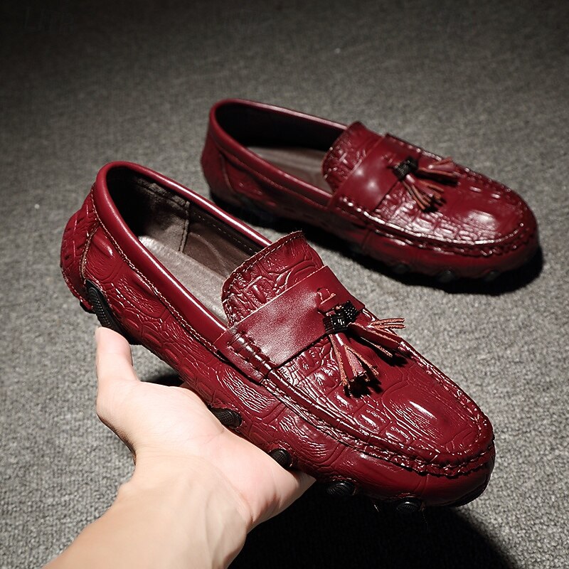 Men's Burgundy Crocodile Pattern Loafers with Tassel Detail and Non-Slip Sole - Luxury Slip-On Shoes for Casual and Formal Wear2