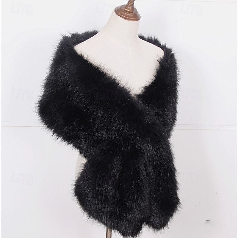 Faux Fur Wraps Elegant Vintage Ladies Sleeveless Faux Fur Wedding Wraps With Pure Color For Wedding Spring3