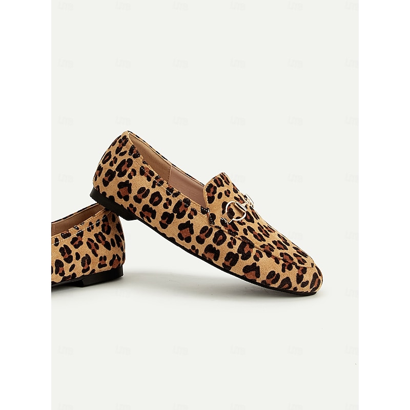 Women's Leopard Print Loafers with Metal Buckle – Casual Animal Print Slip-On Shoes for Everyday Wear3