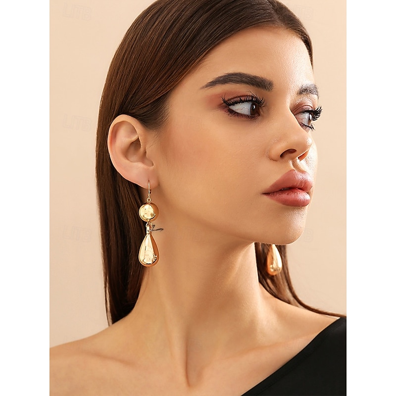 Women's Gold Beaded Necklace and Teardrop Earring Set – Elegant Statement Jewelry for Formal Occasions2