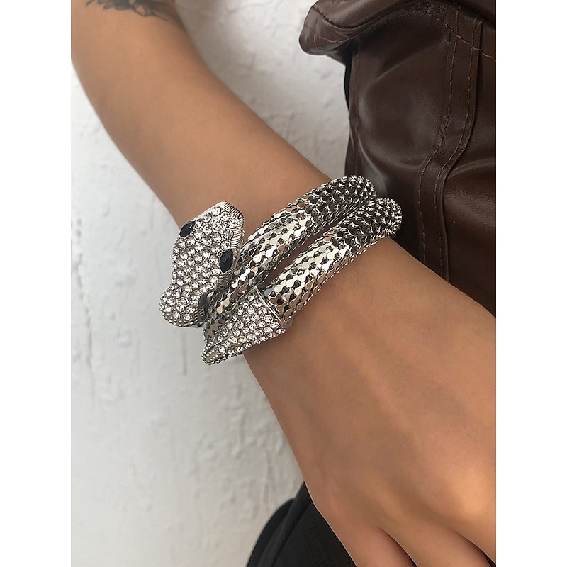 Elegant Gold Snake Necklace for Women – Rhinestone-Encrusted Statement Jewelry with Serpentine Design for Special Occasions and Parties4