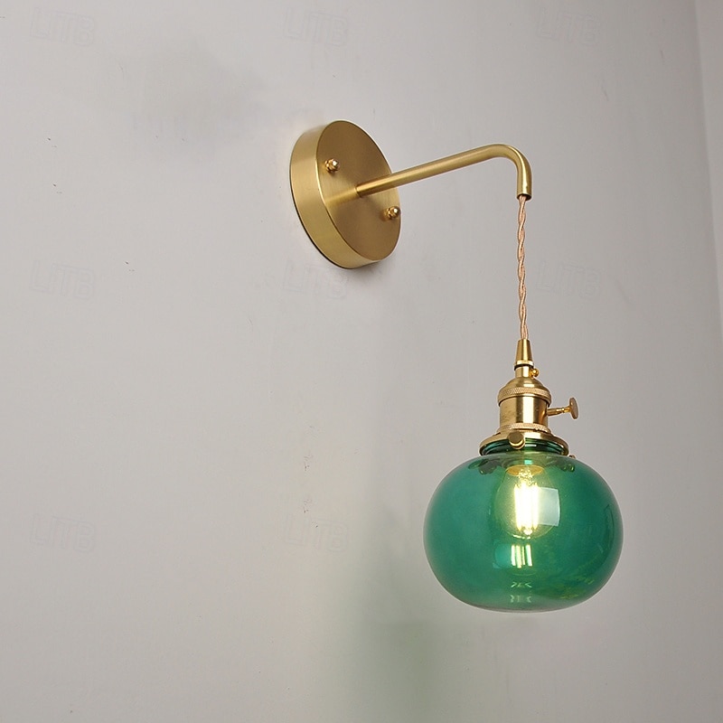 Nordic Ins Retro Atmosphere Brass Glass Wall Lamp Creative Individual Wall Sconces Bedside 110-240V2
