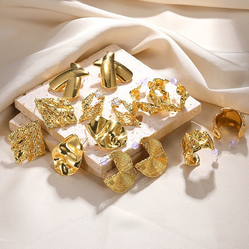 Stud Earrings Vintage Style Alphabet Shape Earrings Jewelry Gold-Pearl / Gold For Work Street Gift