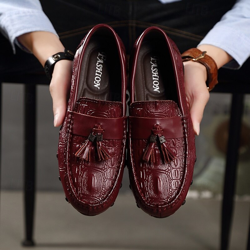 Men's Burgundy Crocodile Pattern Loafers with Tassel Detail and Non-Slip Sole - Luxury Slip-On Shoes for Casual and Formal Wear3