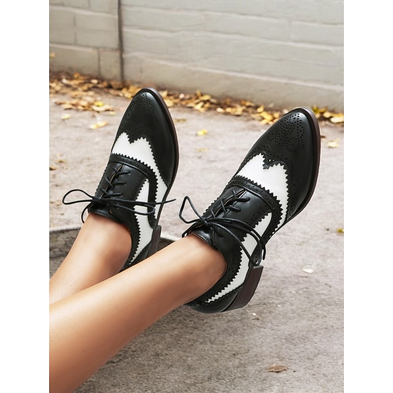 Women's Black and White Brogue Oxford Shoes - Vintage Two-Tone Wingtip Faux Leather Dress Shoes for Formal Occasions2
