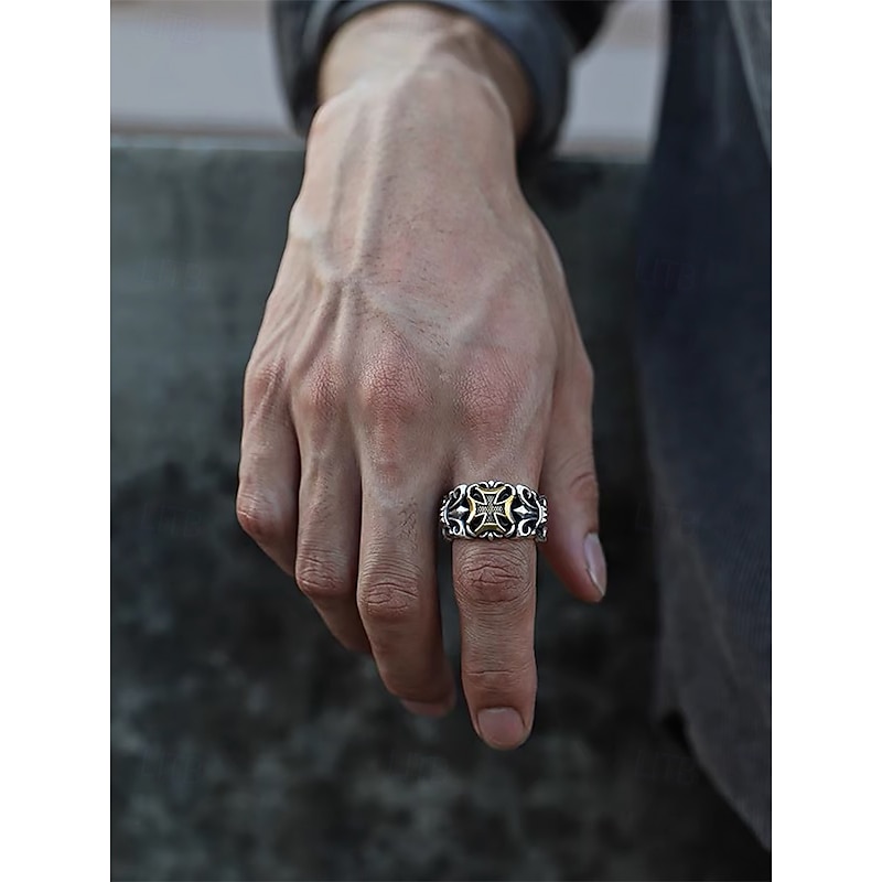 Men's Gothic Silver Ring with Cross Detail – Vintage Style Adjustable Band, Intricate Skull and Cross Design for Punk Rock Fashion2