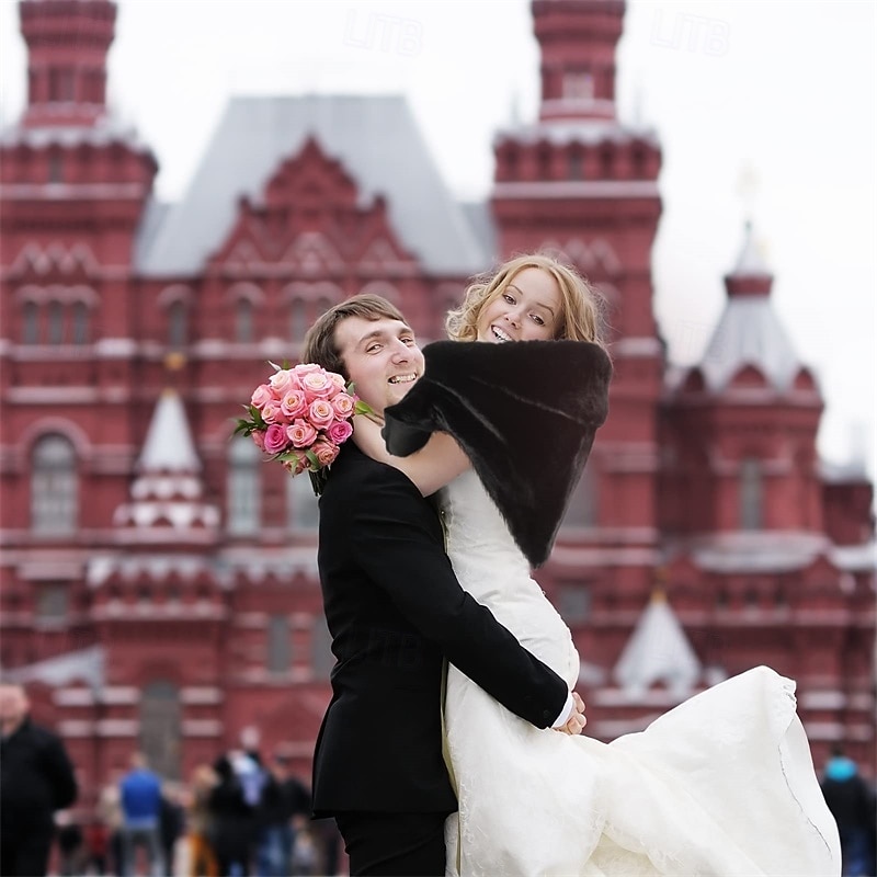 Faux Fur Shawl Wrap Stole Shrug Winter Bridal Wedding Scarf Wrap with Faux Pearl Rhinestone Brooches for Women 1920s3