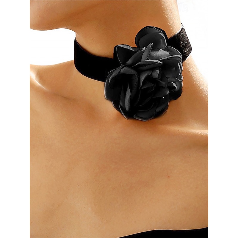Women's Elegant Black Velvet Choker Necklace with Burgundy Rose Flower Pendant – Statement Floral Choker for Evening and Special Occasions3