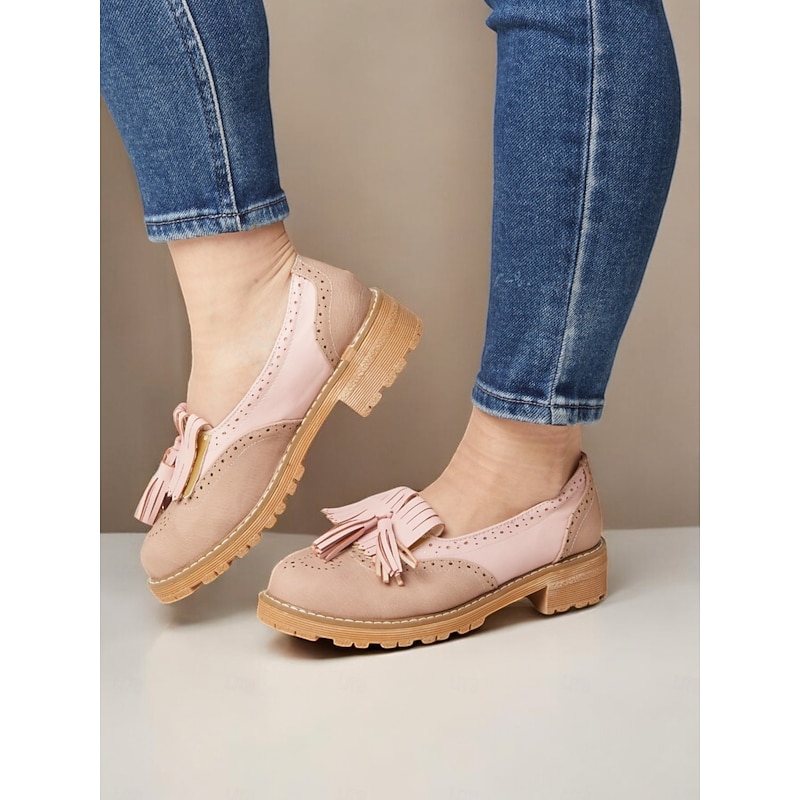 Women's Pink Tassel Loafers with Brogue Detailing and Chunky Sole – Vintage-Style Casual Shoes for Everyday Wear