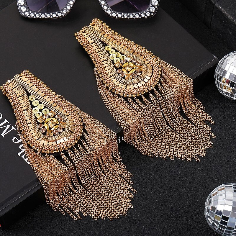 2 Pieces Metal Tassel Link Chain Epaulet Beaded Crystal Shoulder Boards Badge Punk Rivet Shoulder Jewelry Epaulettes Shoulder with Pins for Men and Women Uniform Accessories3