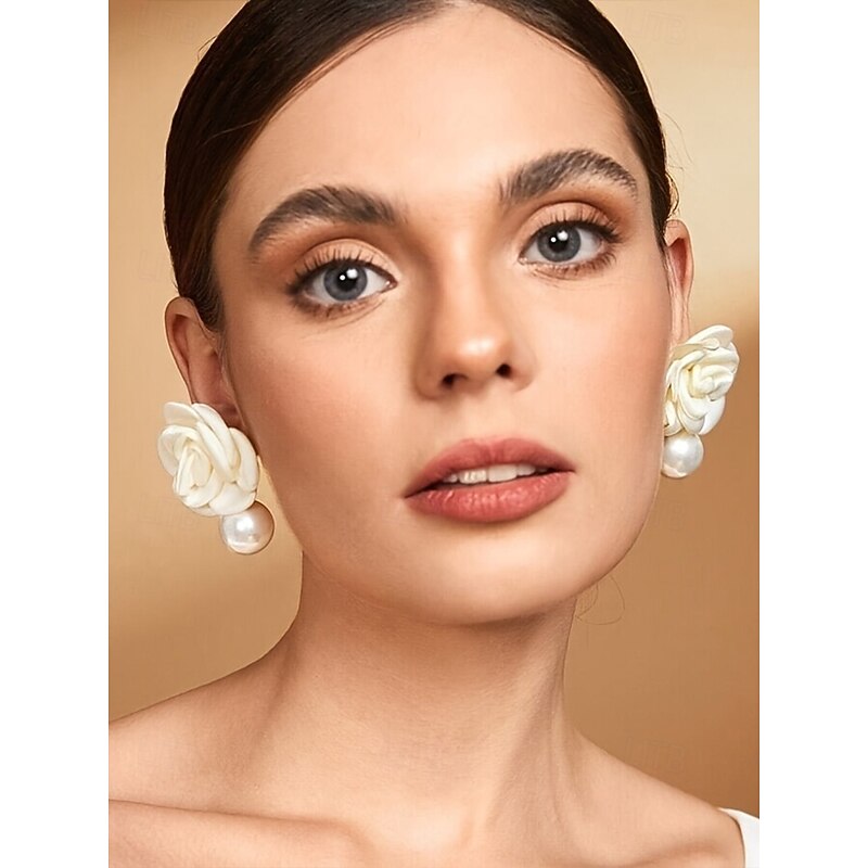 Elegant Women's Flower Stud Earrings with Faux Pearl Drop, Vintage Style for Weddings, Parties, and Formal Occasions2