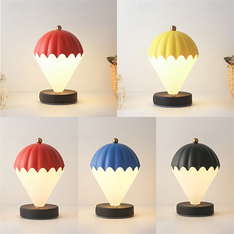 Hot Air Balloon Table Lamp - USB Charging, Ambient Beside Light for Home & Cafe2