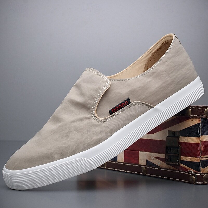 Men's Lightweight Slip-On Canvas Sneakers – Breathable Casual Shoes for Everyday Wear and Travel2