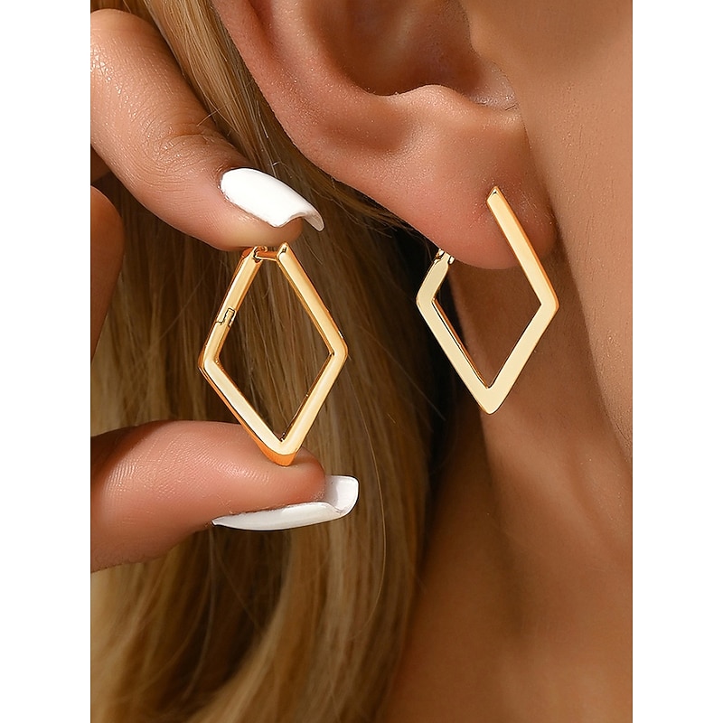 Minimalist Geometric Gold Hoop Earrings in Diamond Shape – Stylish Jewelry for Women, Perfect for Everyday Wear and Special Occasions