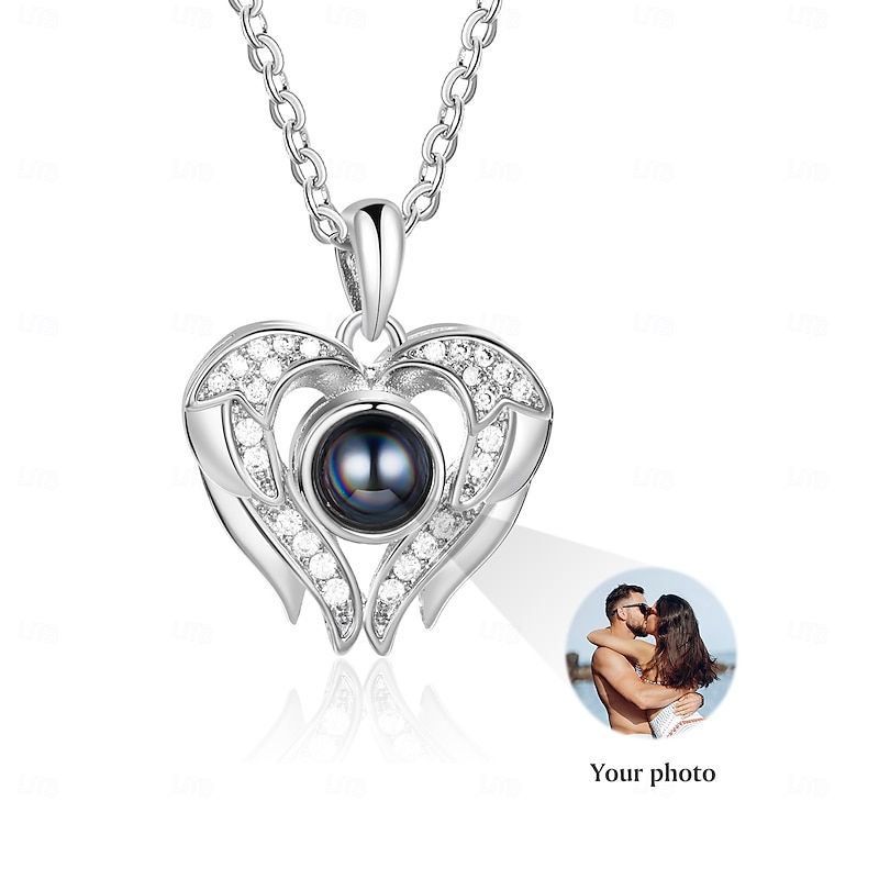 Personalized Projection Necklace Custom Best Gift for Mom – Heart-Shaped Hollow Pendant with Photo Projection, Ideal Wedding or Anniversary Gift