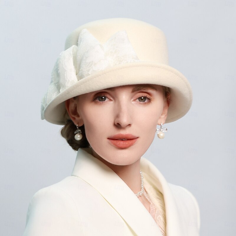Hats 100% Wool Bowler / Cloche Hat Wedding Tea Party Elegant Wedding With Bowknot Lace Headpiece Headwear