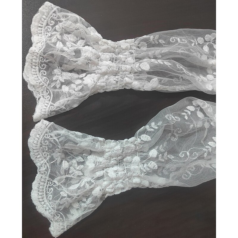 Women's Valentine Heart T Shirt Lace Splicing Top Mesh Elegant Fashion Lace Patchwork Lantern Sleeve Long Sleeve Regular Tops V Neck Party Valentine's Day3