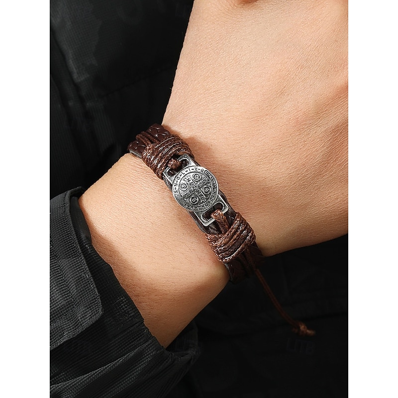 Men's Viking Style Leather Rope Bracelets with Compass Design, Adjustable Fit, and Norse Boho Aesthetic for Casual and Outdoor Wear2