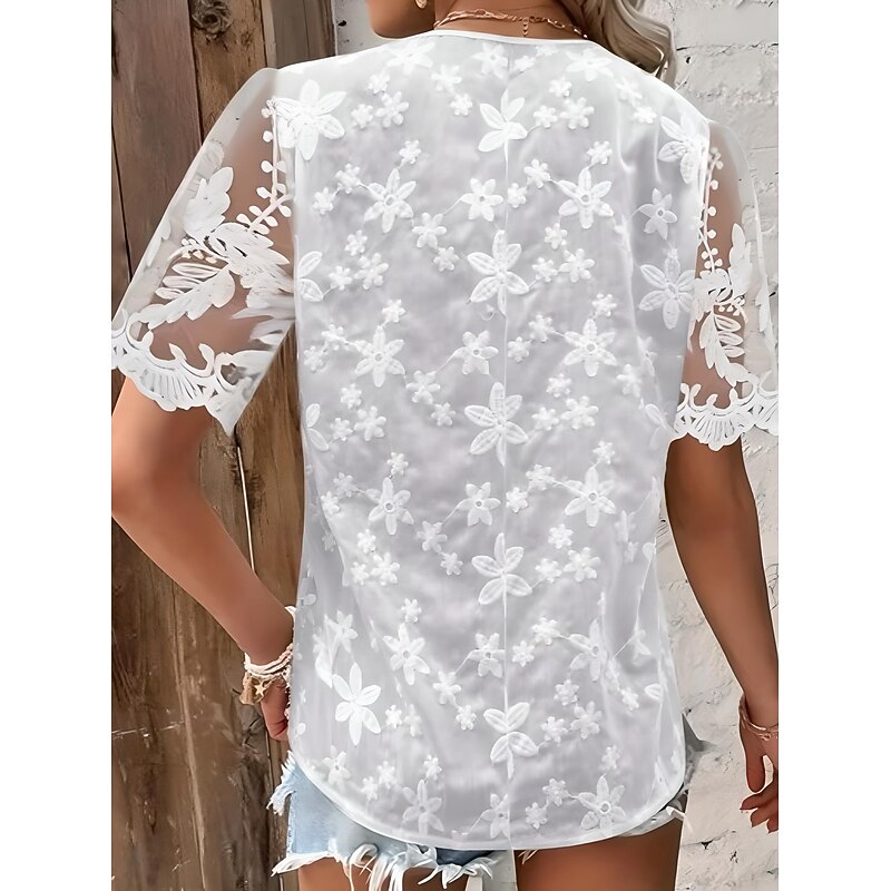 Women's White Elegant Lace Tops Eyelet Blouse Casual Solid Color Regular Tops Short Sleeve V Neck Lace Patchwork Regular Fit Daily White Romantic Petite Tops Summer Holiday Wear2