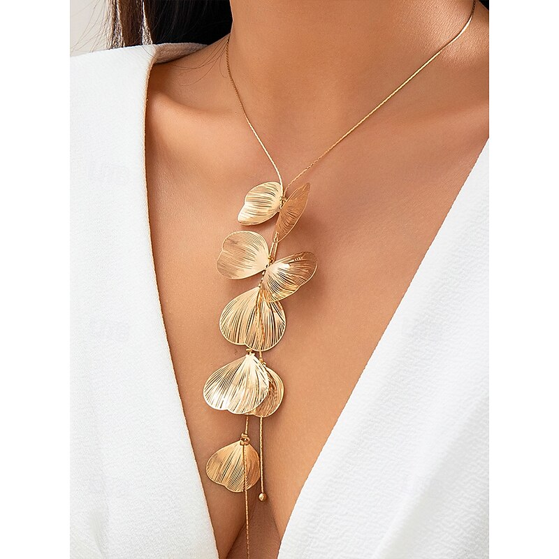 Gold Petal Pendant Necklace and Drop Earrings Set – Elegant Floral-Inspired Jewelry for Women, Perfect for Weddings, Parties, and Formal Events3