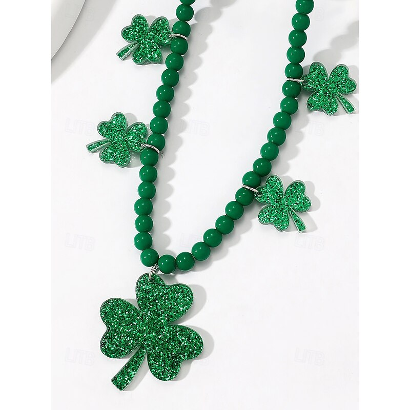 St. Patrick's Day Shamrock Necklace – Green Chain Link with Four-Leaf Clover Pendant, Festive Statement Jewelry for Women, Holiday and Party Accessory