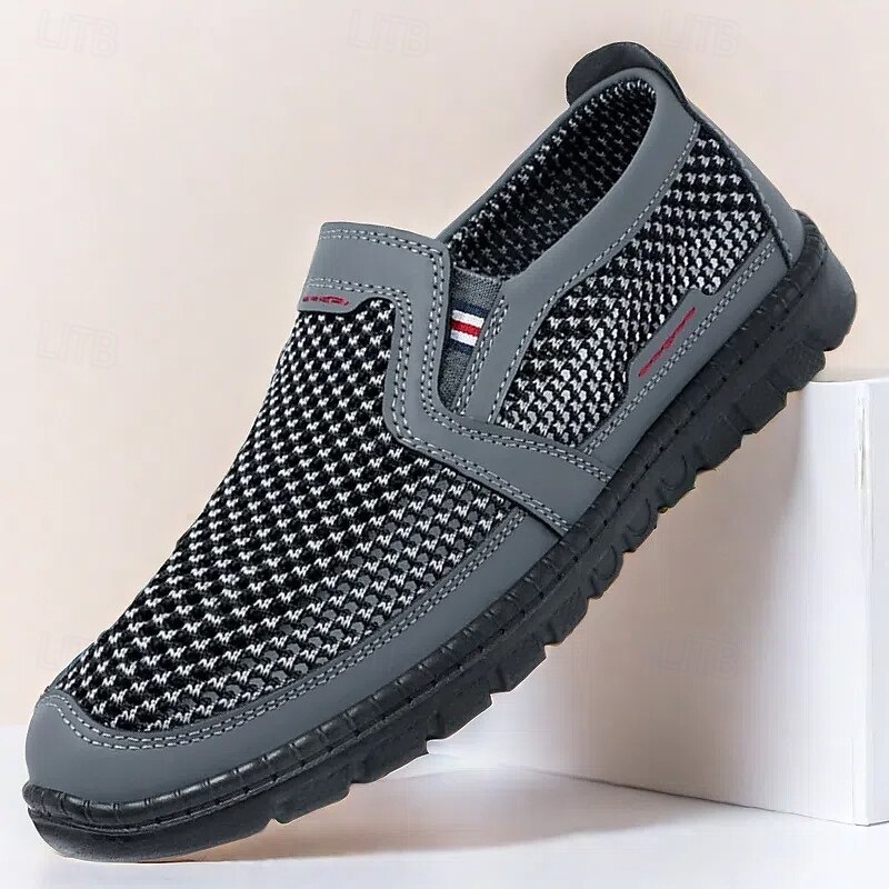 Men's Slip-On Casual Shoes with Houndstooth Pattern - Breathable Lightweight Loafers for Daily Wear and Travel