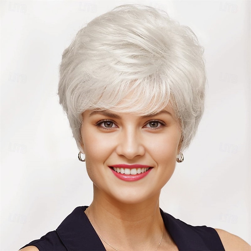 Classic Short Wig with Enviable Volume and Textured Layers / Multi-Tonal Shades of Blonde4