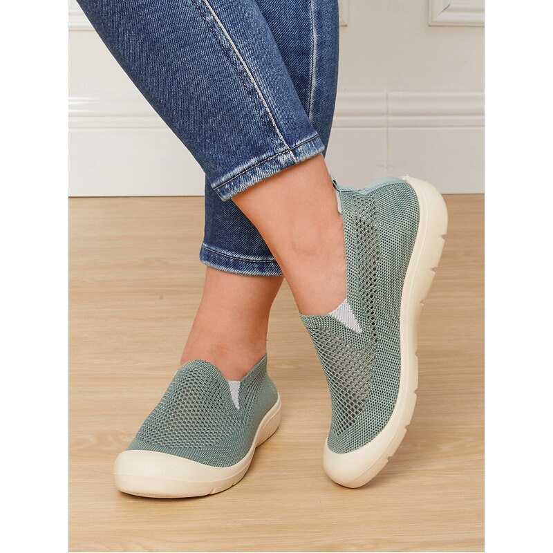 Women's Green Lightweight Breathable Mesh Slip-On Shoes– Casual Walking Shoes for Travel, Outdoor Activities and Everyday Comfort