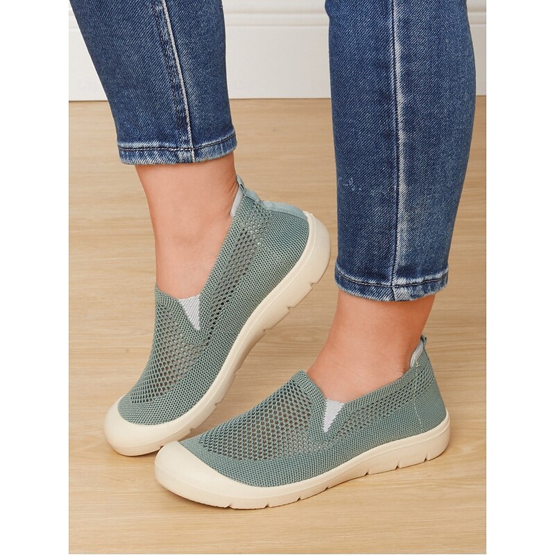 Women's Green Lightweight Breathable Mesh Slip-On Shoes– Casual Walking Shoes for Travel, Outdoor Activities and Everyday Comfort3