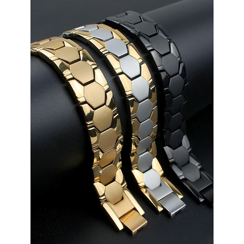 Men's Hexagonal Stainless Steel Bracelet – Modern Gold-Tone Wristband for Casual and Formal Occasions