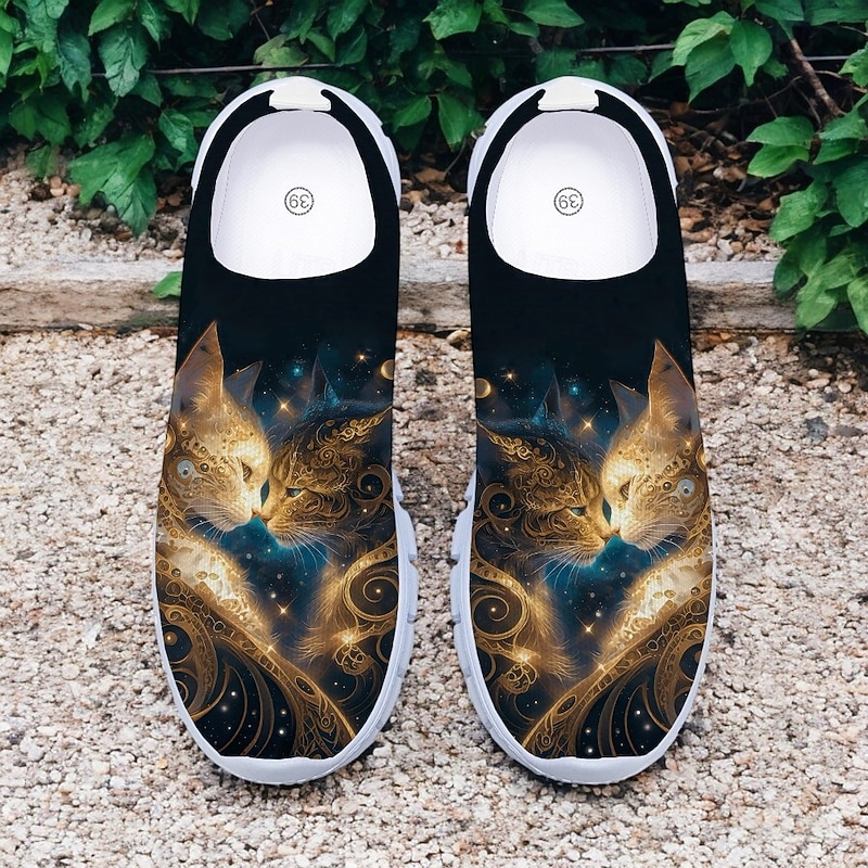 Women's Cat Print Flyknit Sneakers with Lightweight Design - Stylish Casual Shoes for Everyday Wear and Outdoor Activities3