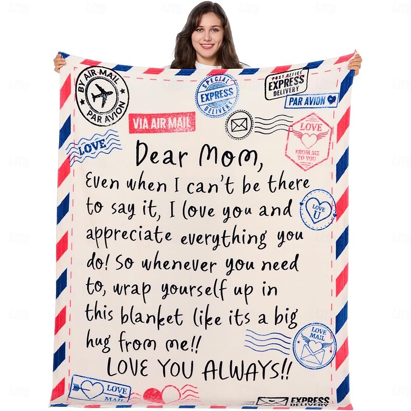 Mother's Day Themed Blanket Soft Cozy Gift for Mom Floral Heart Print Plush Throw Blanket Perfect for Mother's Day Gift Soft Fleece Material for Sofa Bed Decor Machine Washable3