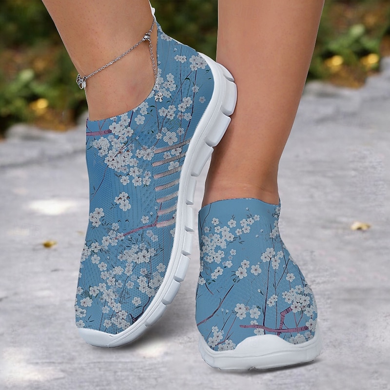 Women's Blue Floral Print Lightweight Slip-On Walking Shoes – Comfortable and Breathable Sneakers for Casual Wear and Outdoor Activities3