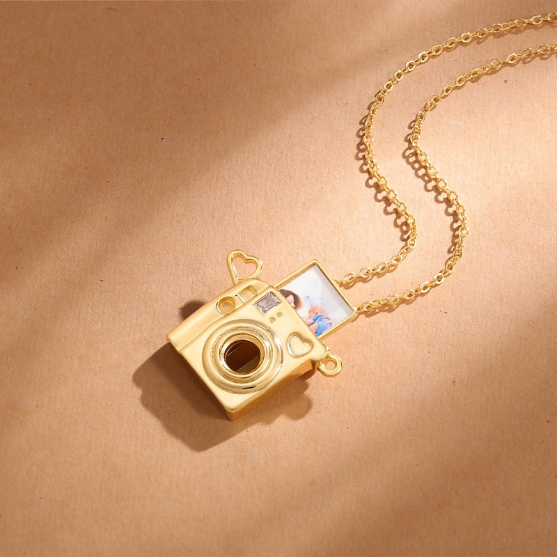Personalized Gold Camera Necklace Custom Best Gift for Mom Wedding Gift for Couples Photo Pendant Keepsake for Lovers4