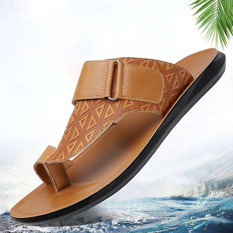 Men's Geometric Embossed Open-Toe Sandals – Adjustable Strap Design for Casual Beach and Summer Wear