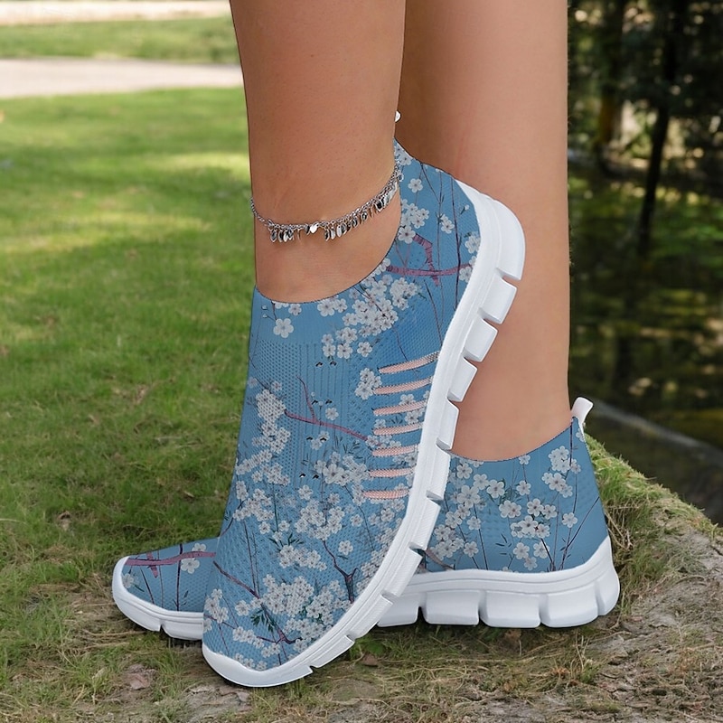 Women's Blue Floral Print Lightweight Slip-On Walking Shoes – Comfortable and Breathable Sneakers for Casual Wear and Outdoor Activities