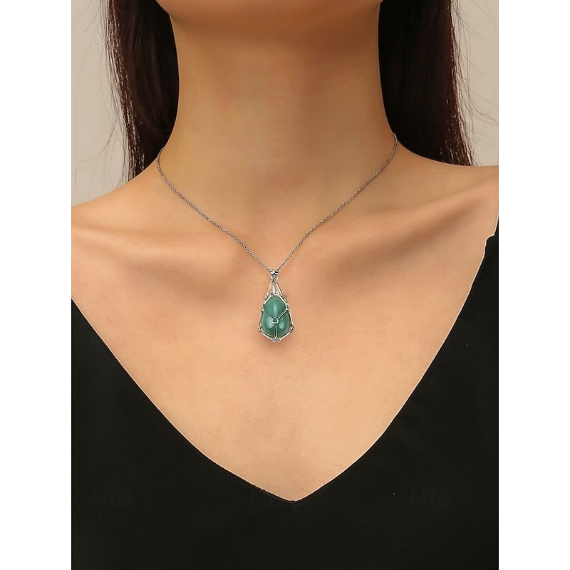Stainless steel pendant necklace with green aventurine - teardrop shaped gemstone, modern and simple style, adjustable chain, perfect for everyday wear, Easter and special occasions2