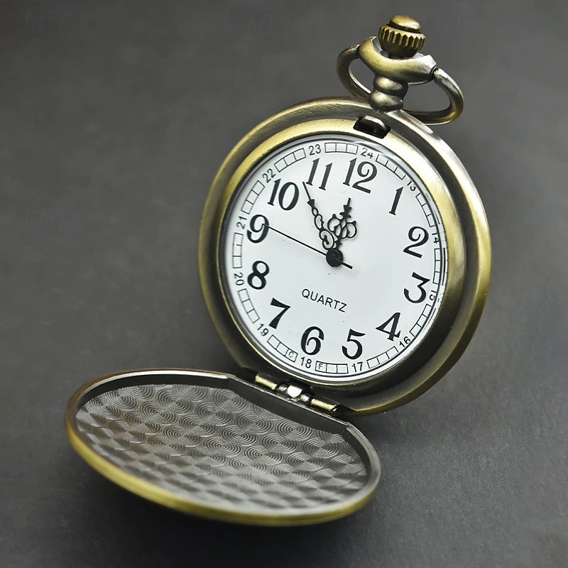 Retro Quartz Pocket Watch With A DIY Head for Men and Women