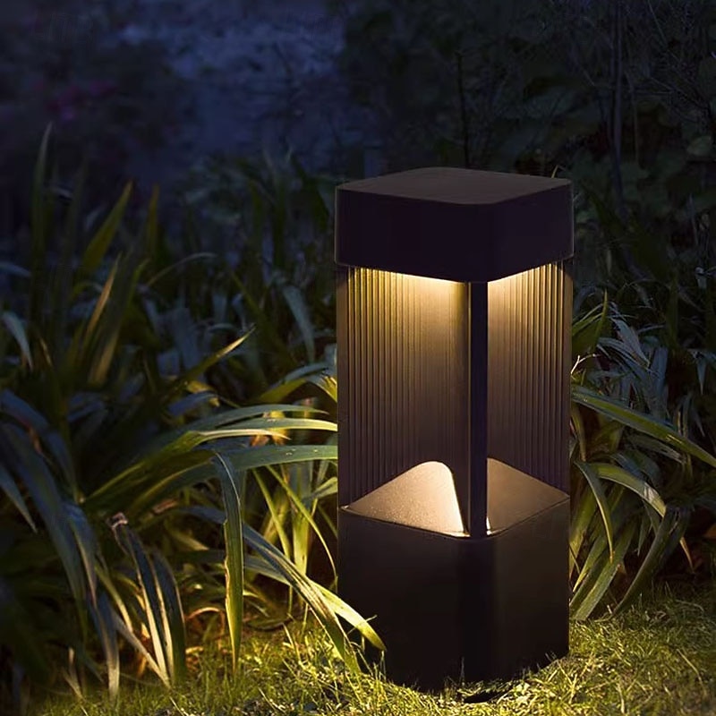 Modern Landscape Path Light Warm Light Pathway Lights Outdoor LED Waterproof Bollard Light Black Square Aluminum Post Light Fixture External Lawn Bollard Lantern for Porch Garden Front Yard 110-240V 20W