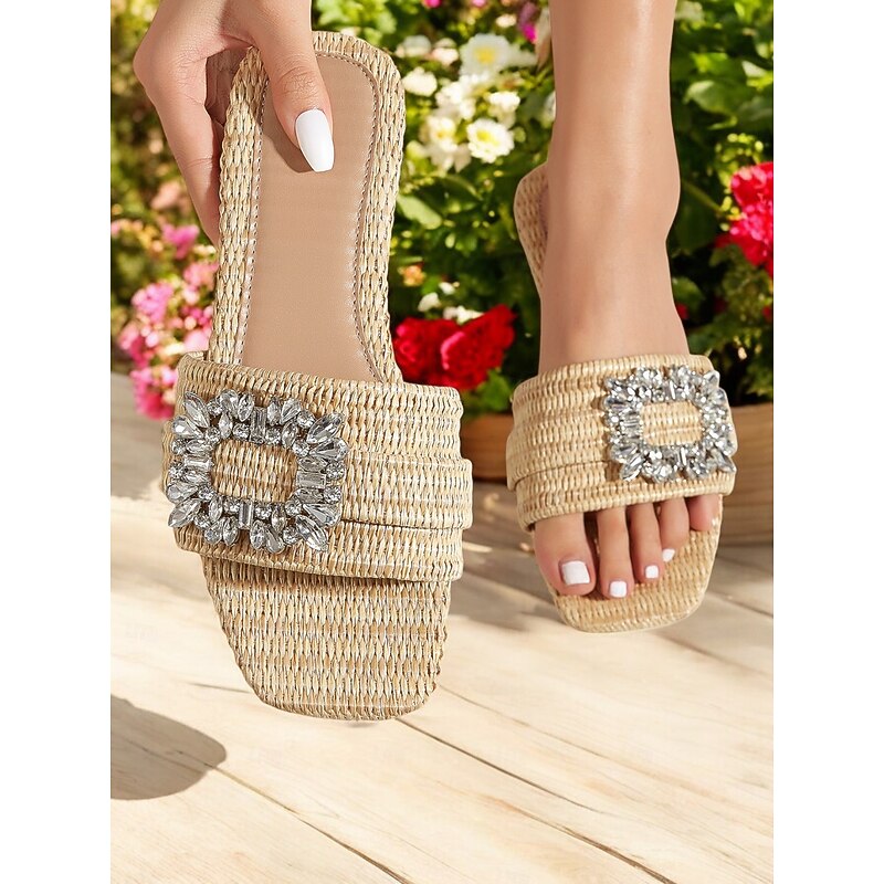 Women's Woven Straw Slippers with Crystal Buckle Detail – Elegant and Comfortable Flat Sandals for Summer Vacations, Beach Days, and Casual Outings3