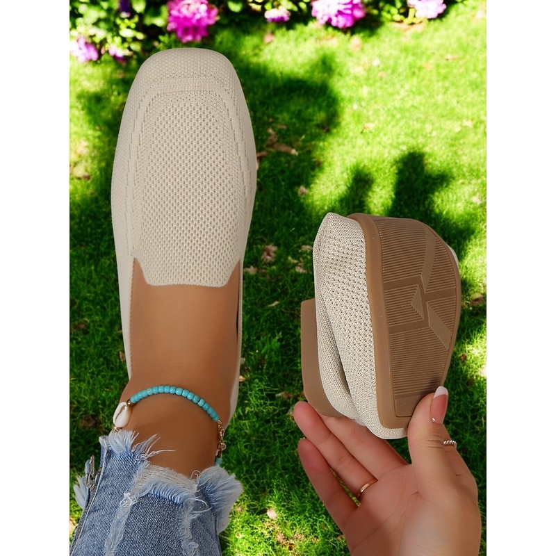 Slip-On Flyknit Shoes with Soft Knit Upper, Casual Style and Foldable Cushioned Sole for Comfortable Summer Wear and Daily Activities2