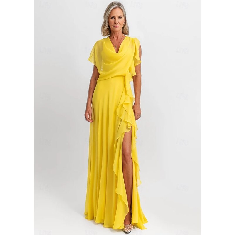 Ruffles A-Line Dress Mother of the Bride Dress Elegant Vintage Jewel Neck Floor Length Chiffon Short Sleeve with Tier Cascading2